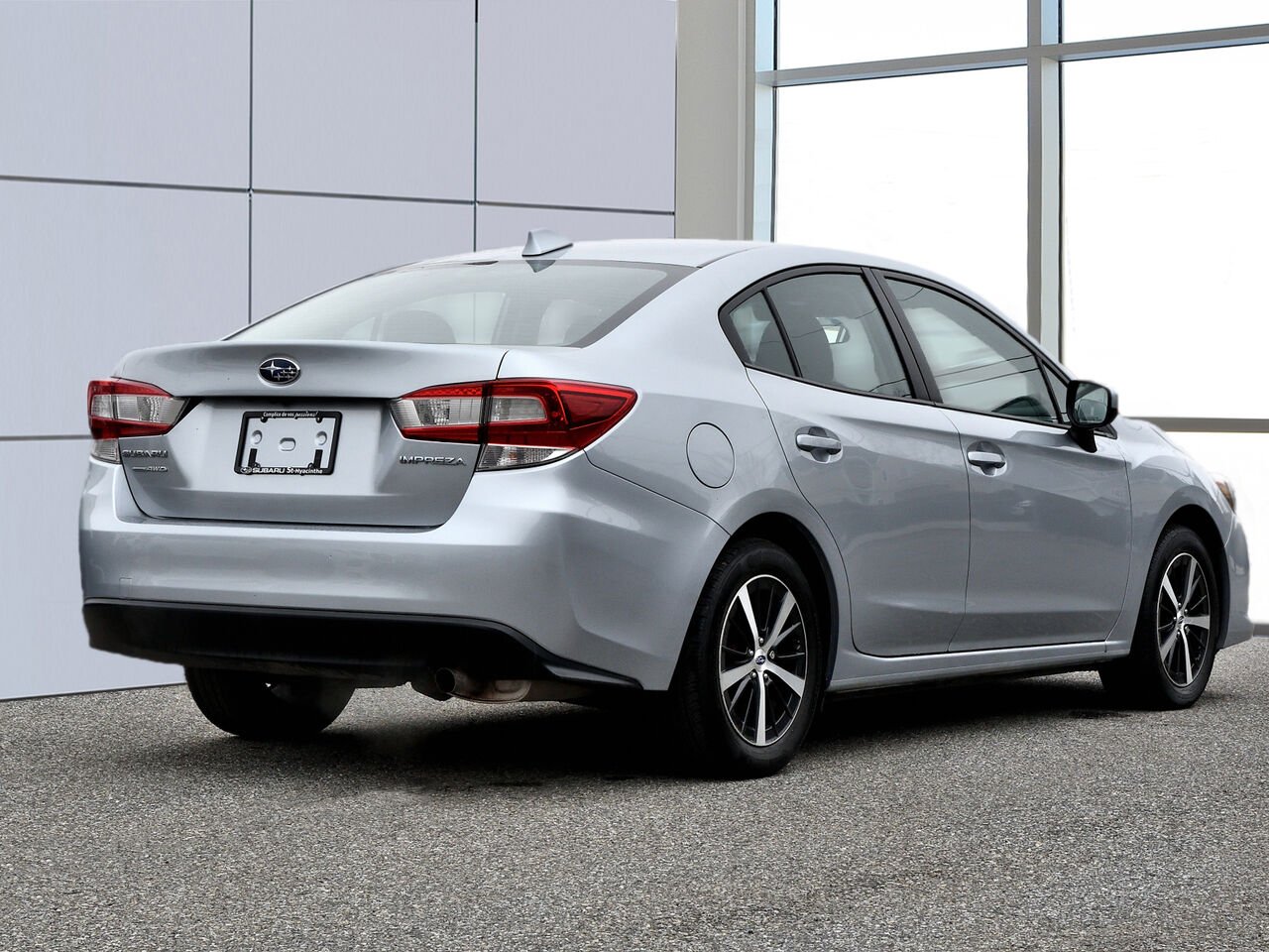 Subaru Impreza Touring 4 portes CVT avec EyeSight 2022 Argent Saint-Hyacinthe - photo #6