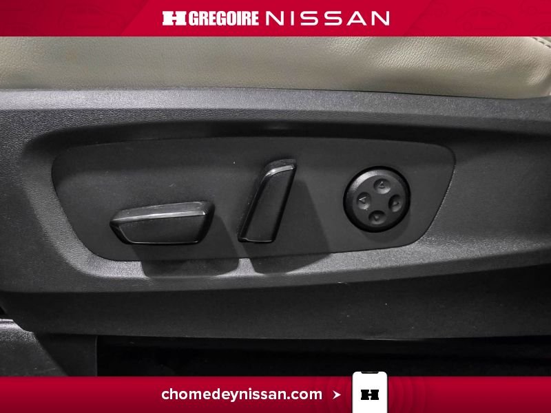 2024 Nissan Pathfinder White Laval - photo #16