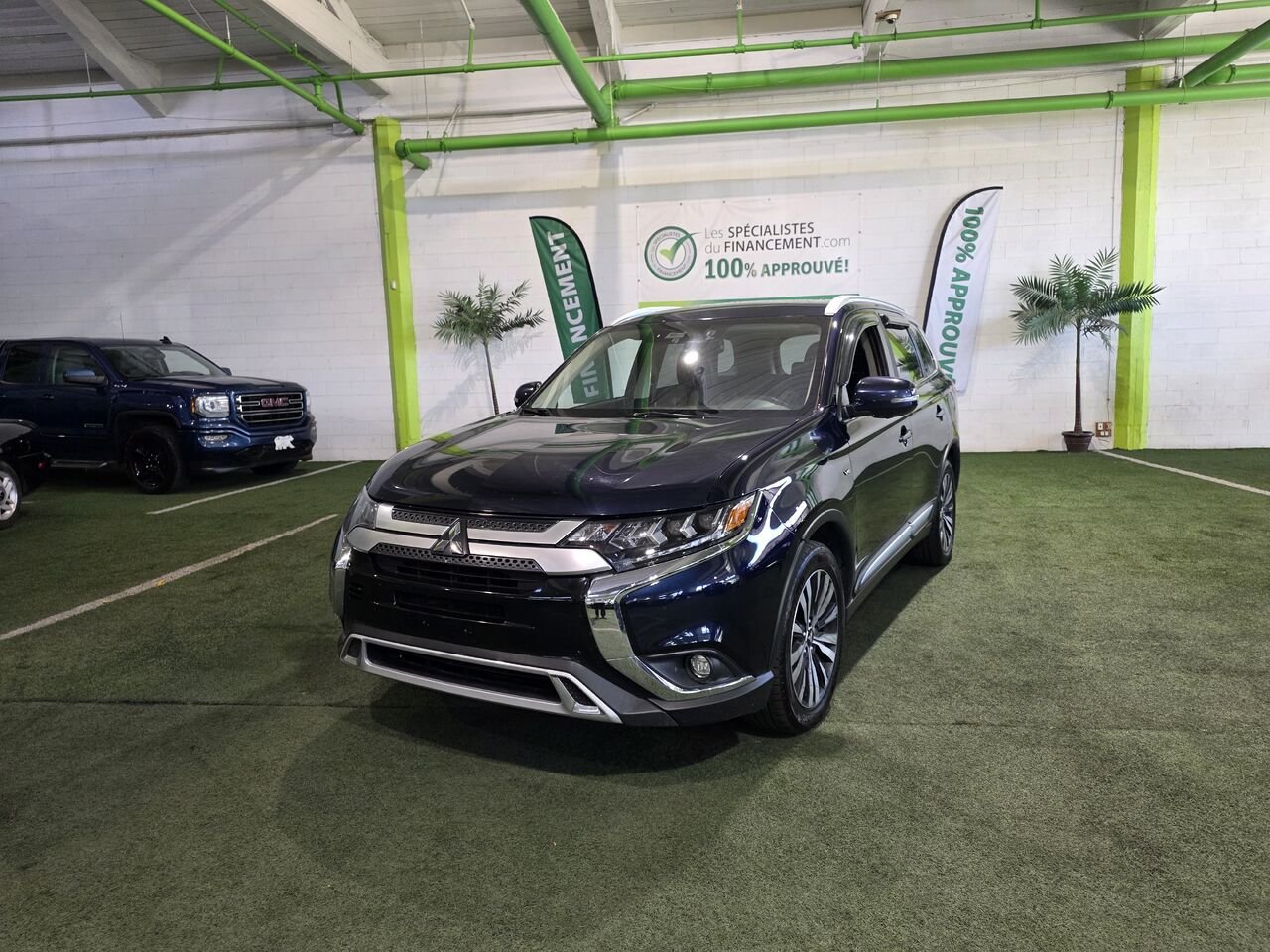 Mitsubishi Outlander 2019 Bleu Longueuil, - photo #0