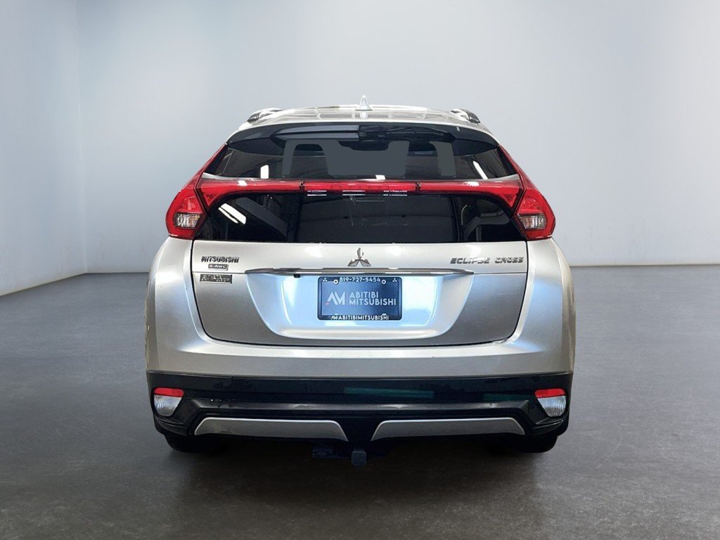 Mitsubishi Eclipse 2018 Argent Amos - photo #5