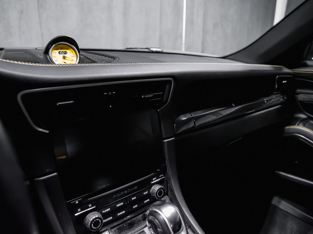 2017 Porsche 911 TURBO S Black Montreal - photo #22