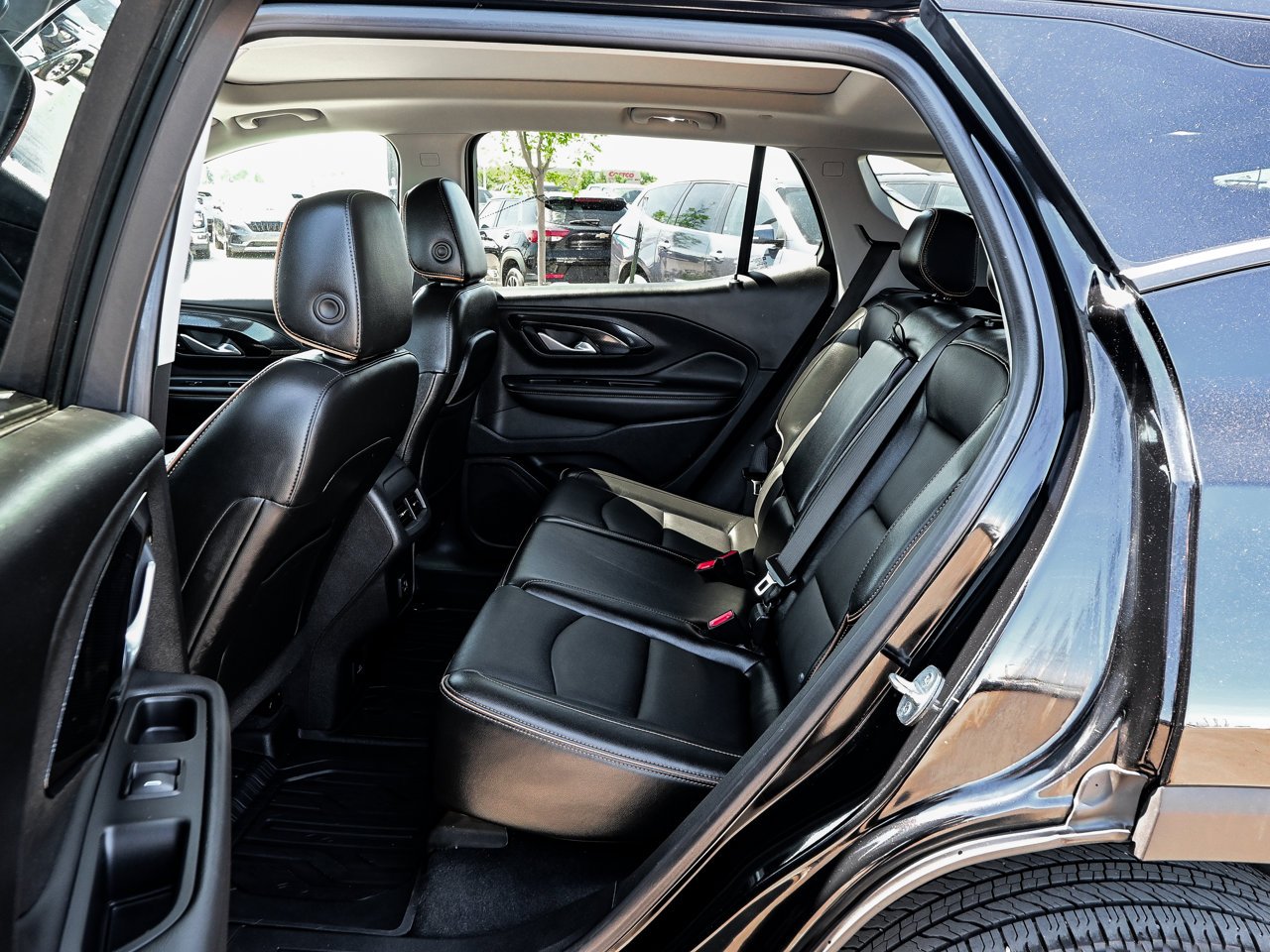 2022 GMC Terrain AWD 4dr AT4 Black Sherwood Park - photo #34