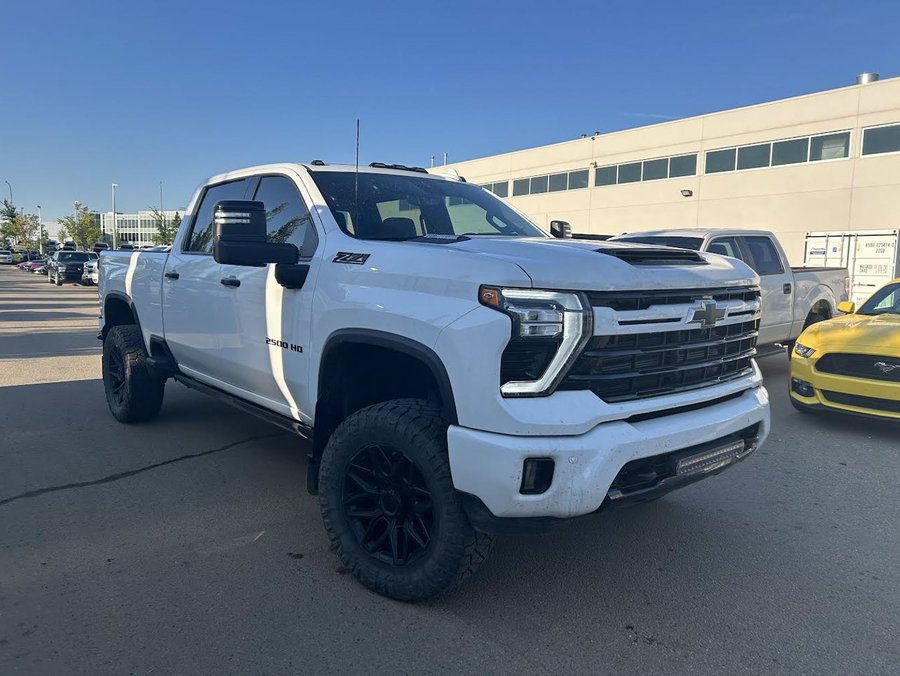 2024 Chevrolet Silverado 2500HD 2024 White