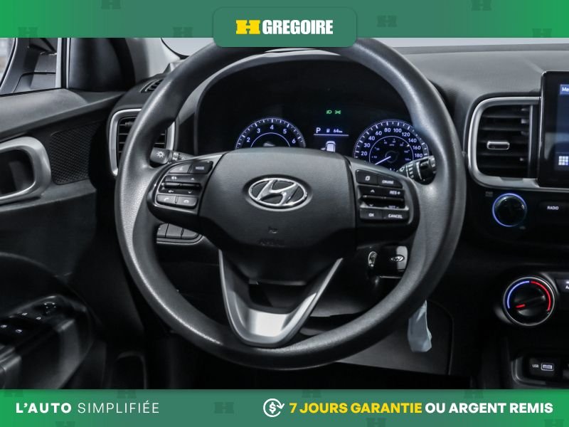 Hyundai Venue 2022 Blanc Blainville - photo #17