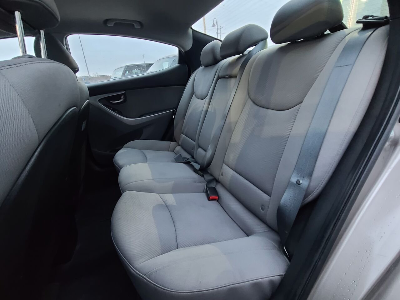 2013 Hyundai Elantra Bronze  - photo #18