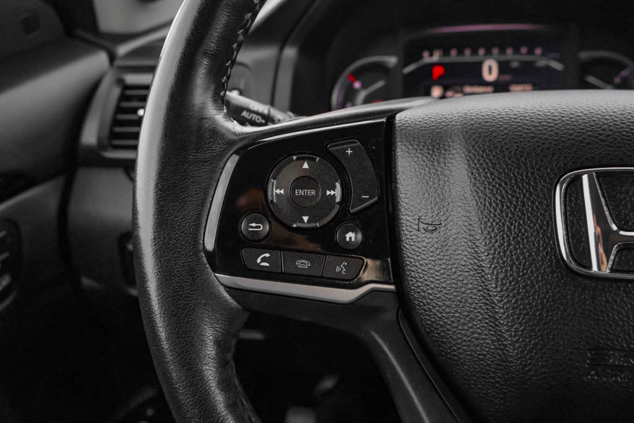 2022 Honda Pilot Touring 7-Passenger AWD Grey Sherwood Park - photo #19