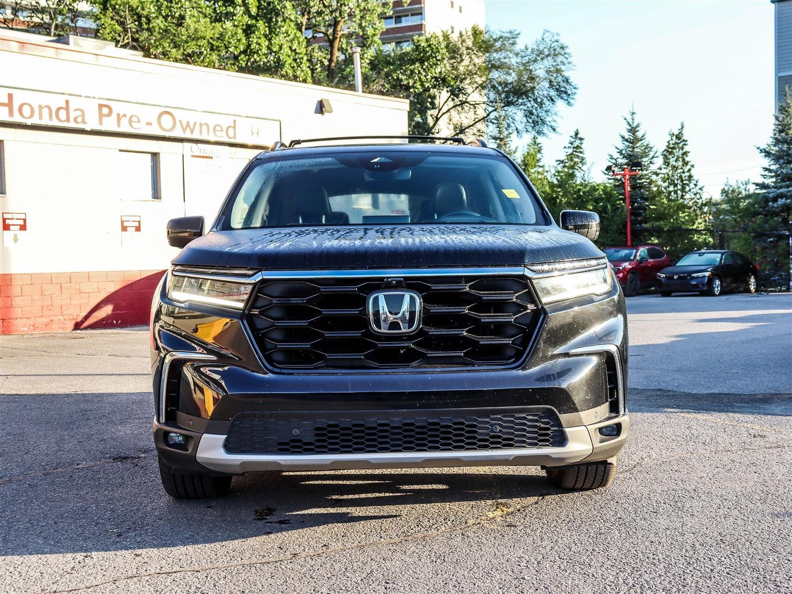 Honda Pilot Touring 2023 Black Ottawa & Gatineau - photo #1