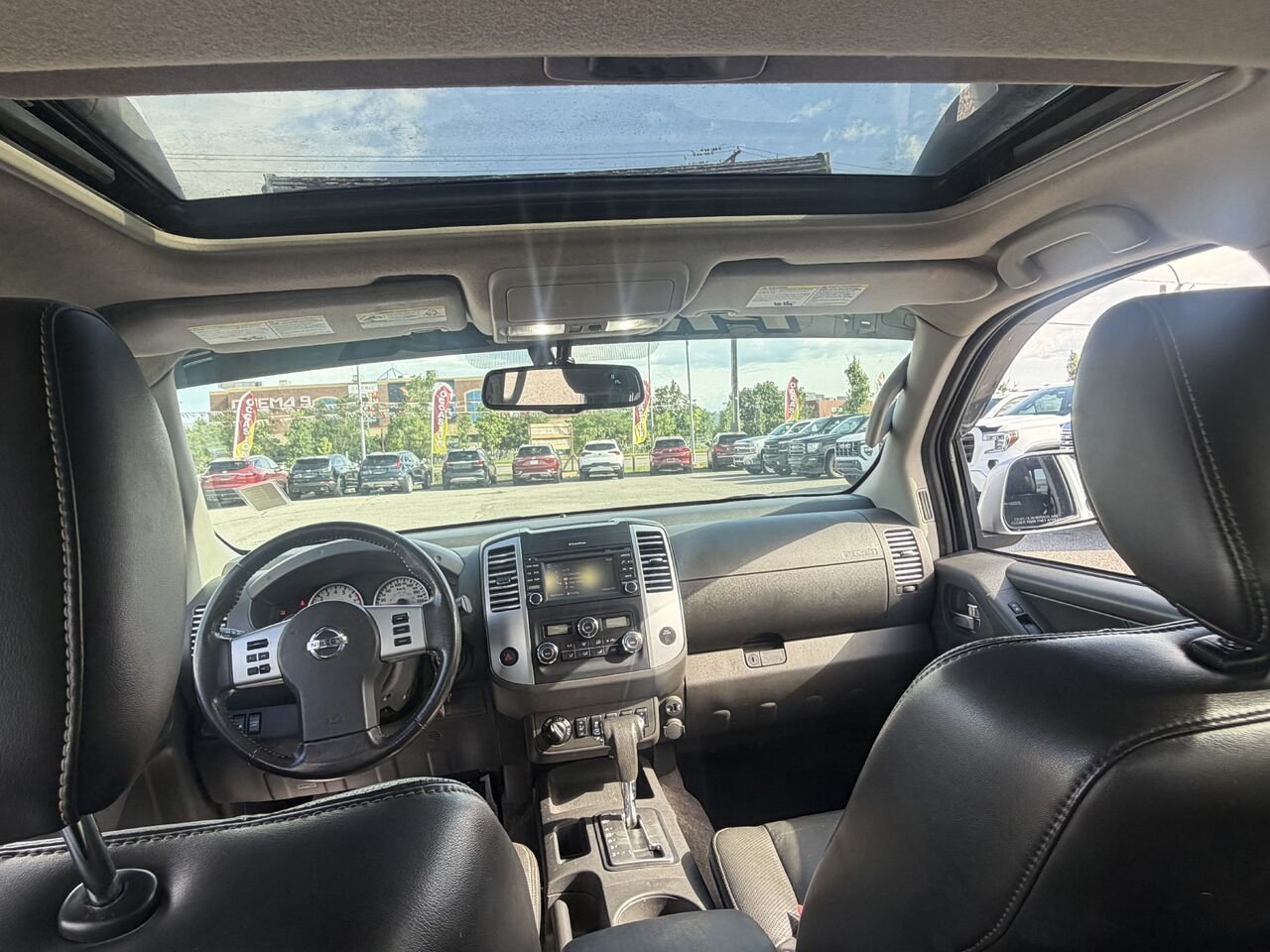 NISSAN FRONTIER PRO-4X SV cabine double 4x4 caisse longue BA 2018 Gris Ottawa & Gatineau - photo #11