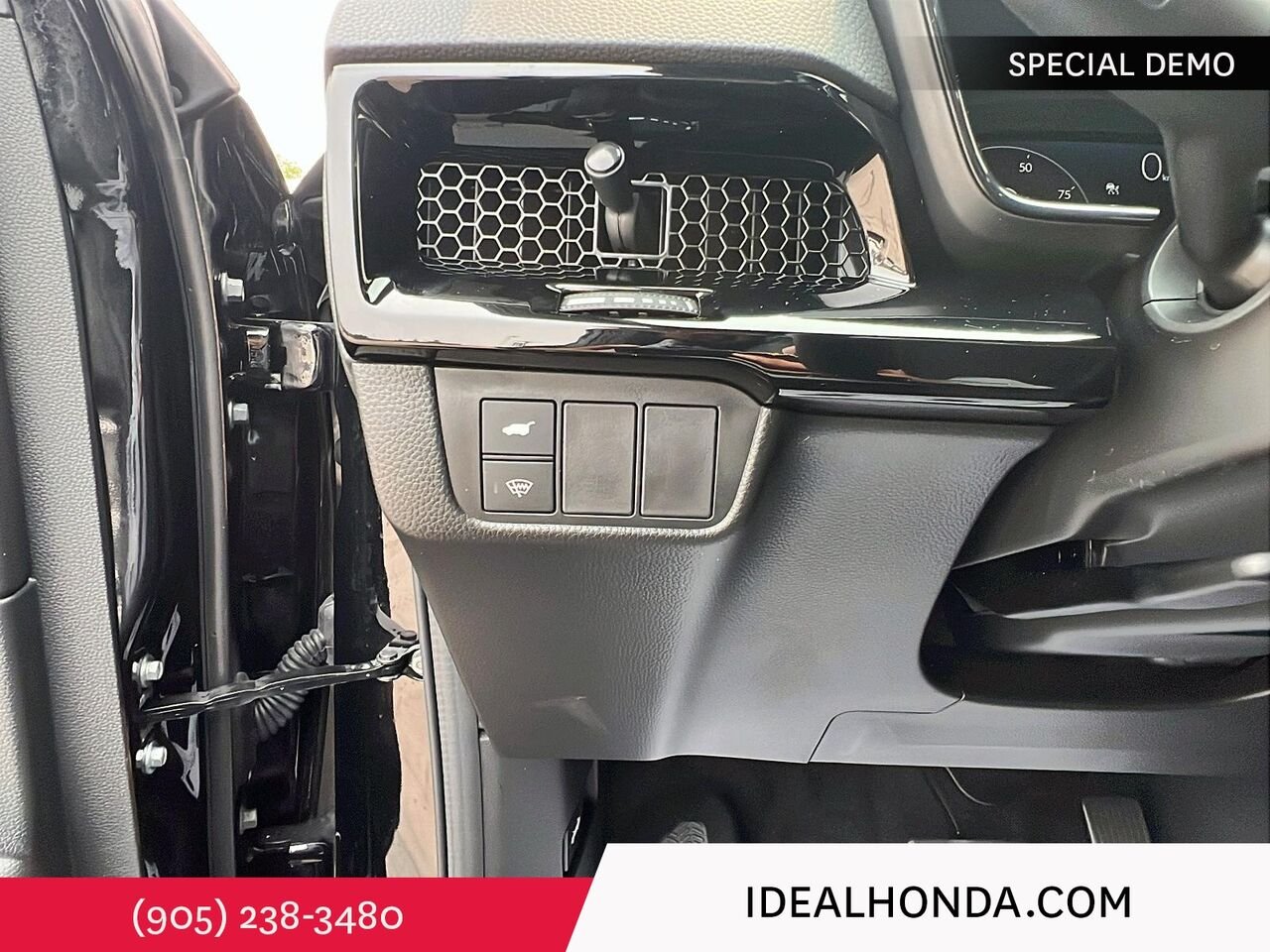 2026 HONDA CR-V Hybrid Crystal Black Pearl Mississauga - photo #13