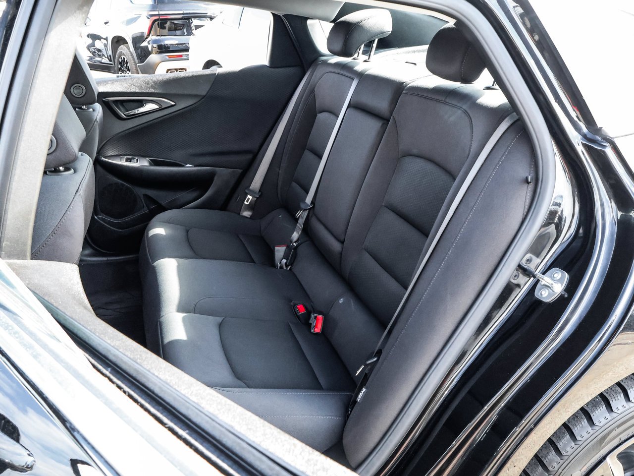 2025 Chevrolet Malibu 4dr Sdn 1LT Black Sherwood Park - photo #15