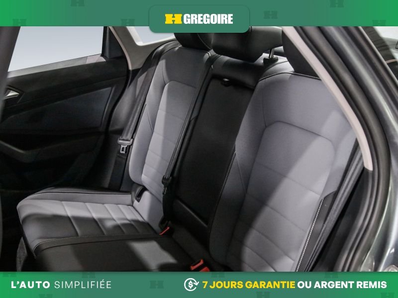 Volkswagen Jetta 2025 Gris Laval - photo #23