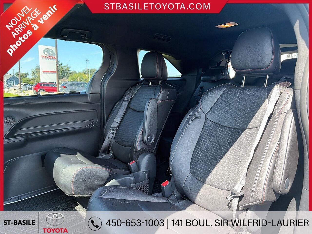 TOYOTA SIENNA 2025 Blanc Saint-Basile-le-Grand - photo #8