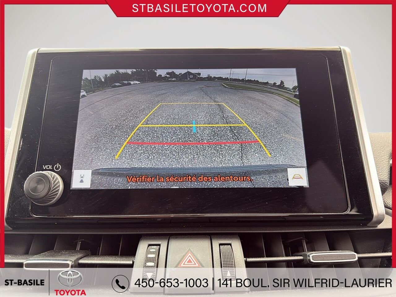 TOYOTA RAV4 PRIME 2024 Noir Saint-Basile-le-Grand - photo #19