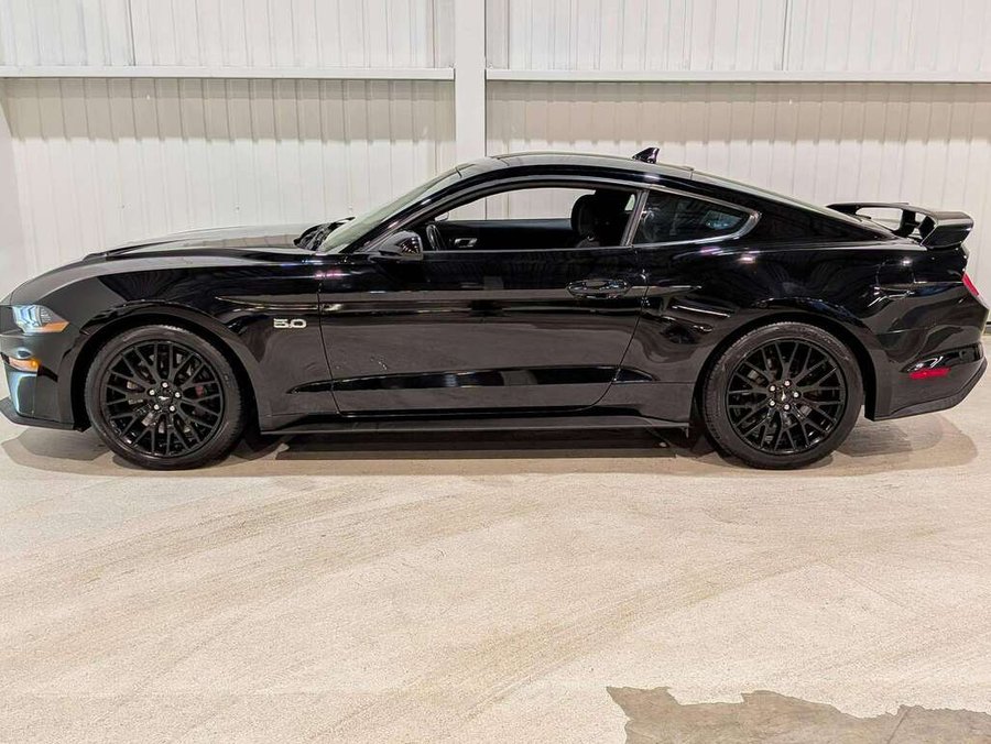 Ford Mustang GT Premium Fastback 2021 Noir
