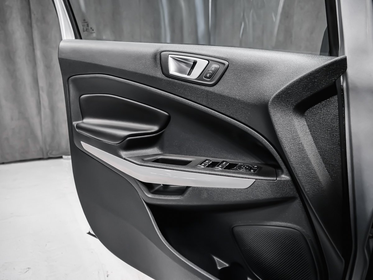 2020 Ford EcoSport TITANIUM Silver Montreal - photo #8