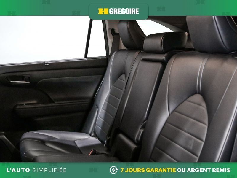 2024 Toyota Highlander Grey Saint-Eustache - photo #28