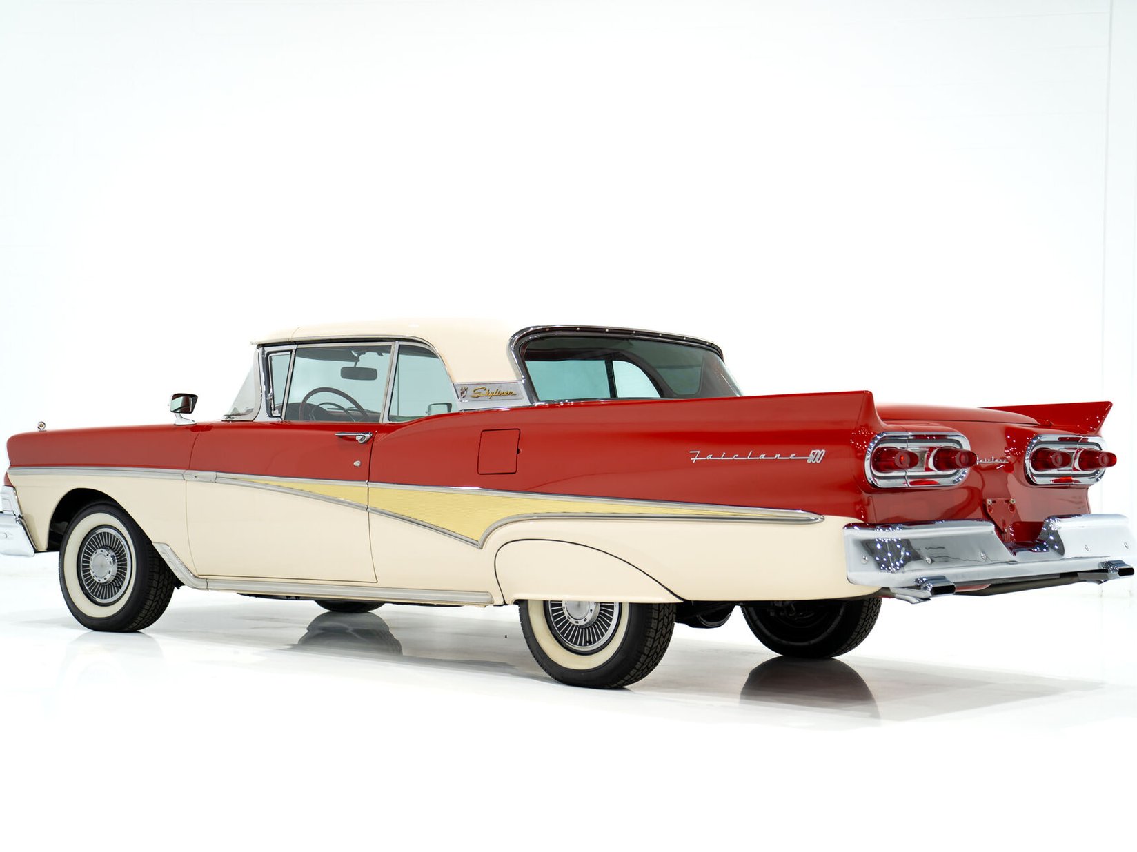 1958 Ford Fairlane 500 Skyliner Interceptor de police 352 CID Entièrement restaurée **PRIX EN USD** Montreal - photo #3