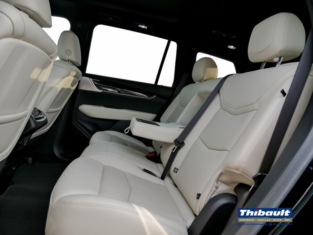 Cadillac XT6 2021 Cadillac XT6 Sport AWD --27,040 km ---- 2021 NOIR STELLAIRE METALLISE Saint-Eustache - photo #8
