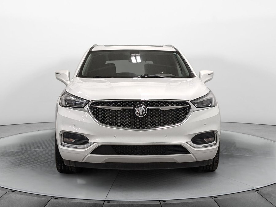 BUICK ENCLAVE AVENIR AWD 7 Places Toit Ouvrant 5000lbs Capacité Remorquage 2020 Blanc