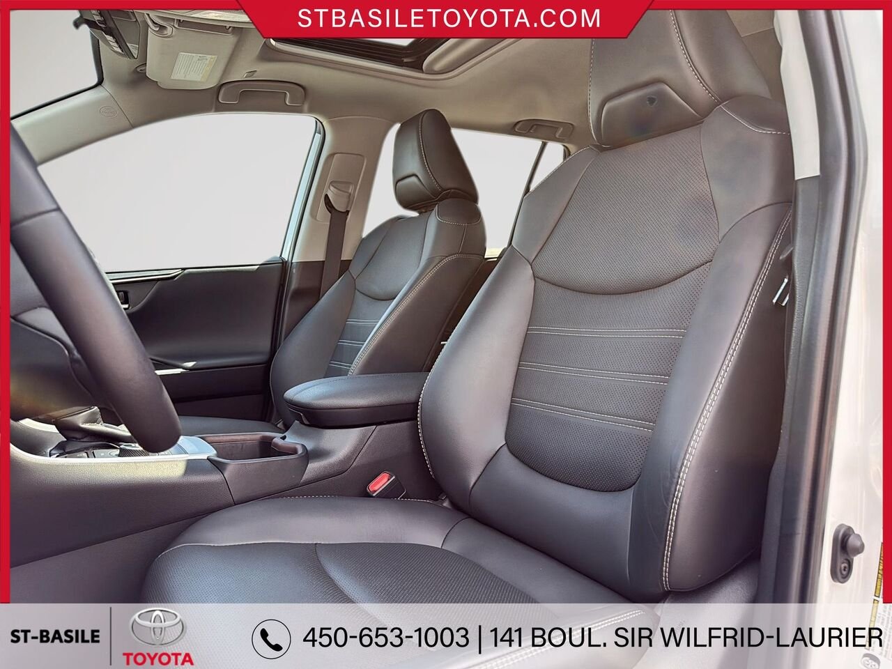2023 Toyota RAV4 Hybrid Wind Chill Pearl Saint-Basile-le-Grand - photo #11