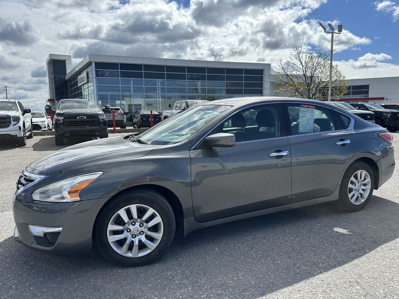 NISSAN ALTIMA 2.5/S/SV/SL Berline 4 portes, 4 cyl. en ligne, CVT 2,5 2015 Ottawa & Gatineau - photo #9
