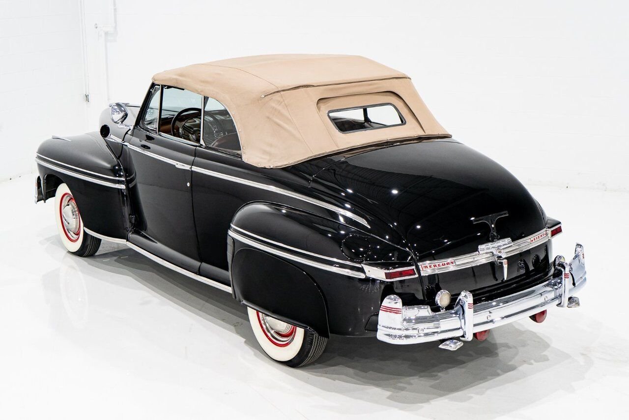 Mercury Eight **PRICE IN USD** 1947 Noir Montréal - photo #52