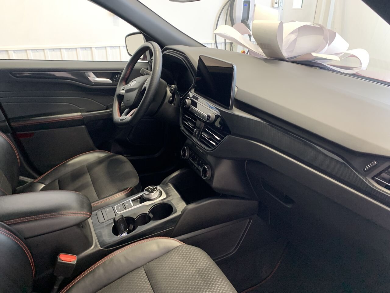 2023 Ford Escape ESCAPE ST-LINE HYBRIDE AWD Red Châteauguay - photo #17