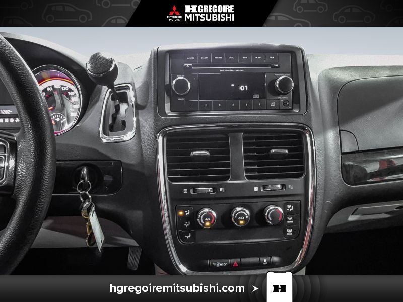 2017 Dodge GR Caravan Brown Blainville - photo #22