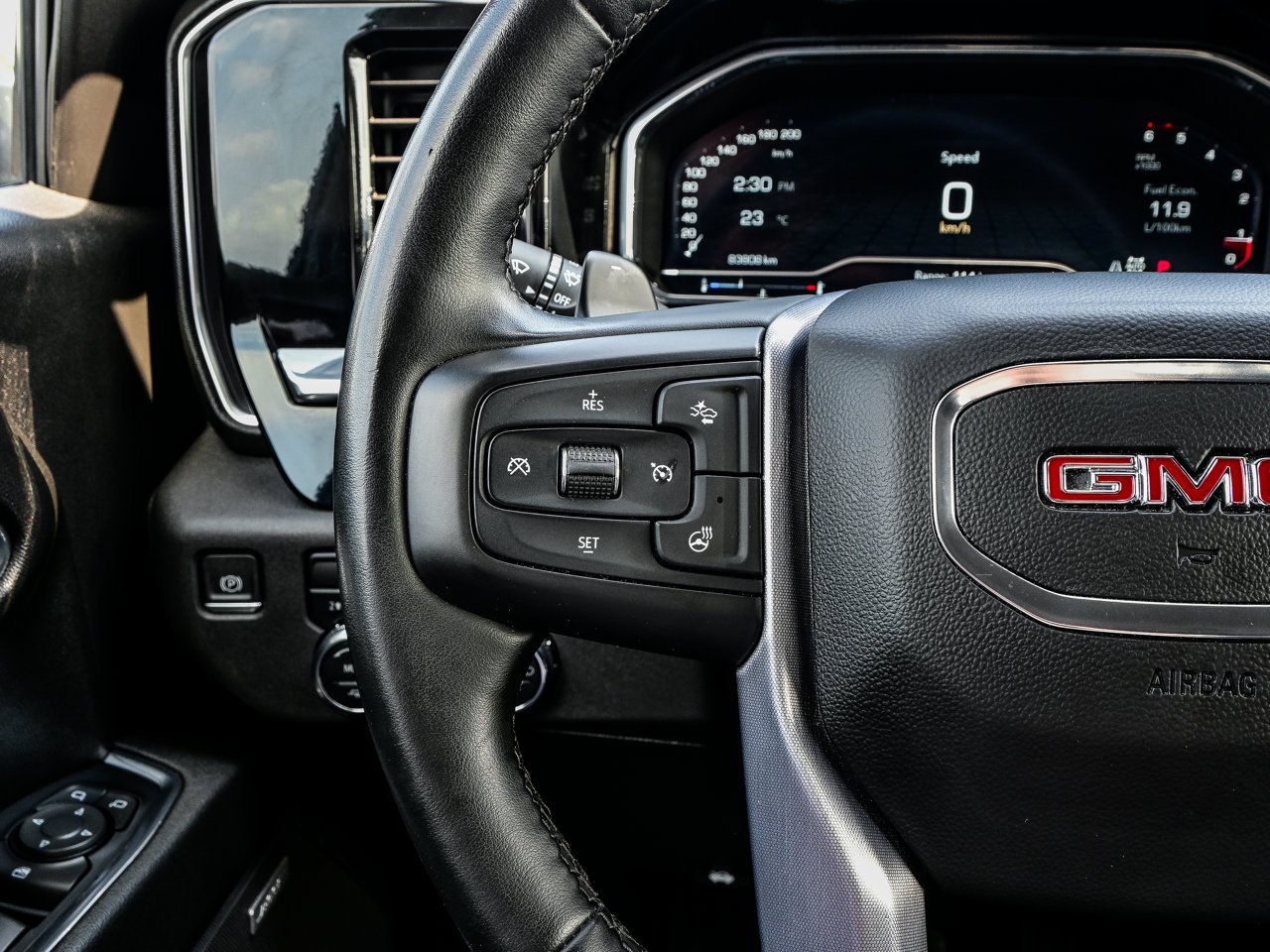 2023 GMC Sierra 1500 4WD Crew Cab 157 Elevation Black Sherwood Park - photo #21