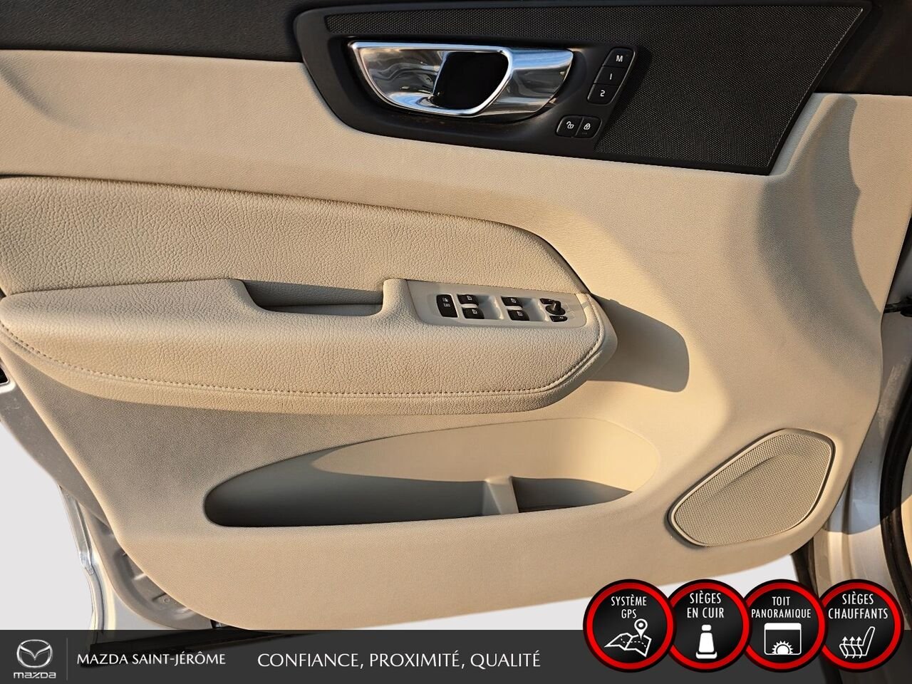 Volvo XC60 T6 Momentum | TOIT OUVRANT | CUIR | AWD | 2019 Gris Saint-Jérôme - photo #11