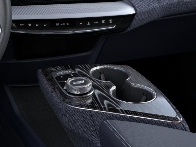 CADILLAC OPTIQ Sport haut de gamme 4 portes 2027 Blanc Sherbrooke - photo #22