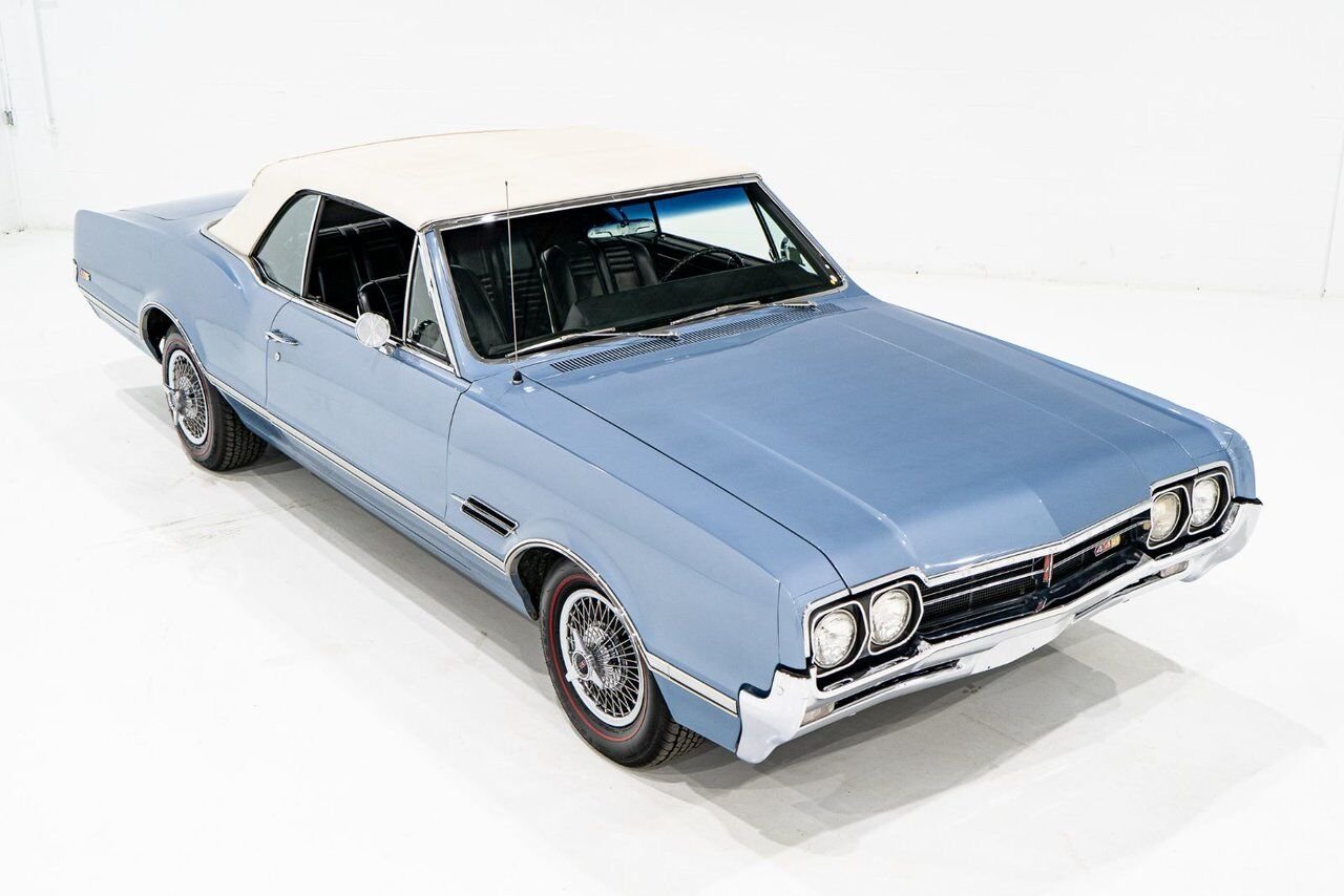 1966 Oldsmobile 442 PRIX EN USD | Matching# 400cu.in. 4-Speed Blue Montreal - photo #6