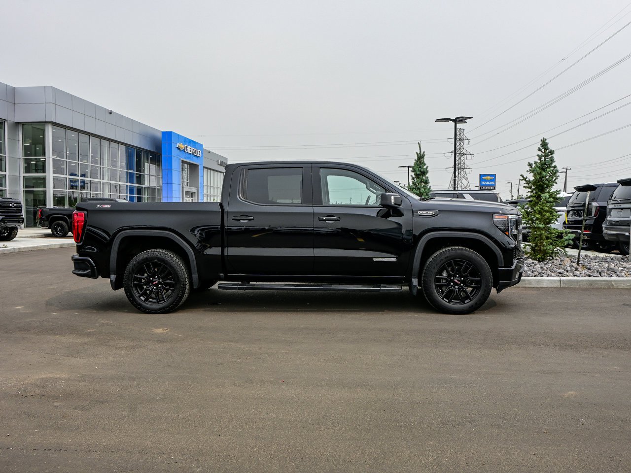 2024 GMC Sierra 1500 4WD Crew Cab 147 Elevation Black Sherwood Park - photo #14