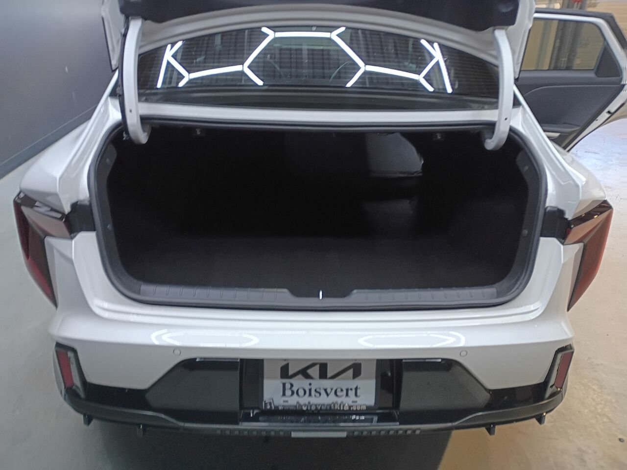 Kia K4 2025 Blanc Blainville - photo #12