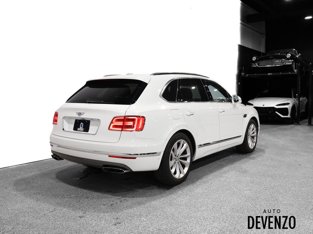 2017 Bentley Bentayga White Saint-Eustache - photo #3