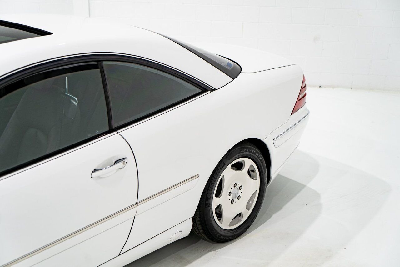 Mercedes-Benz CL600 V12 over $120,000 original MSRP 2001 Blanc Montréal - photo #47