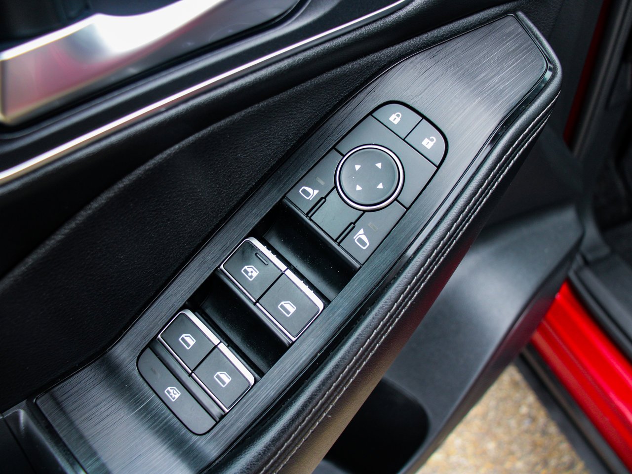 2023 Nissan Rogue AWD Platinum Grey Sherwood Park - photo #16