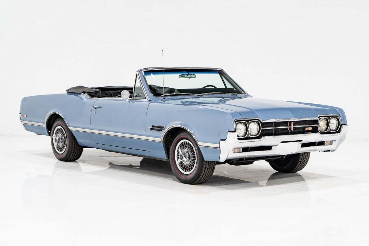 1966 Oldsmobile 442 PRIX EN USD | Matching# 400cu.in. 4-Speed Blue Montreal - photo #50