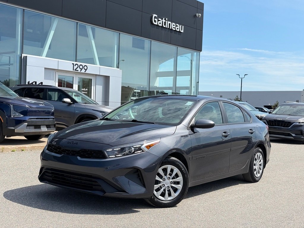 2023 Kia Forte Grey Gatineau - photo #8