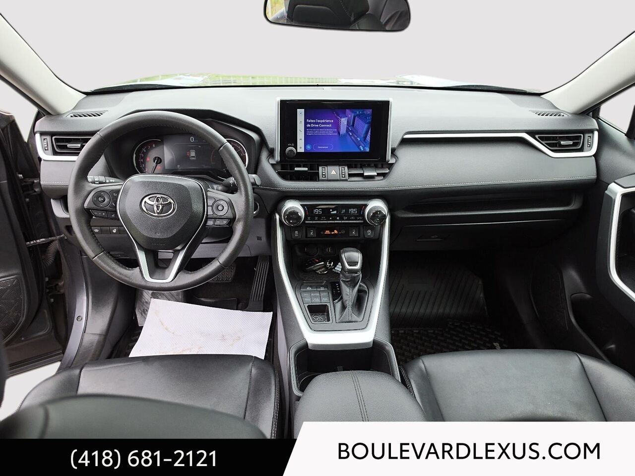 Toyota RAV4 19909A | XLE TI 2023 Gris Québec - photo #17