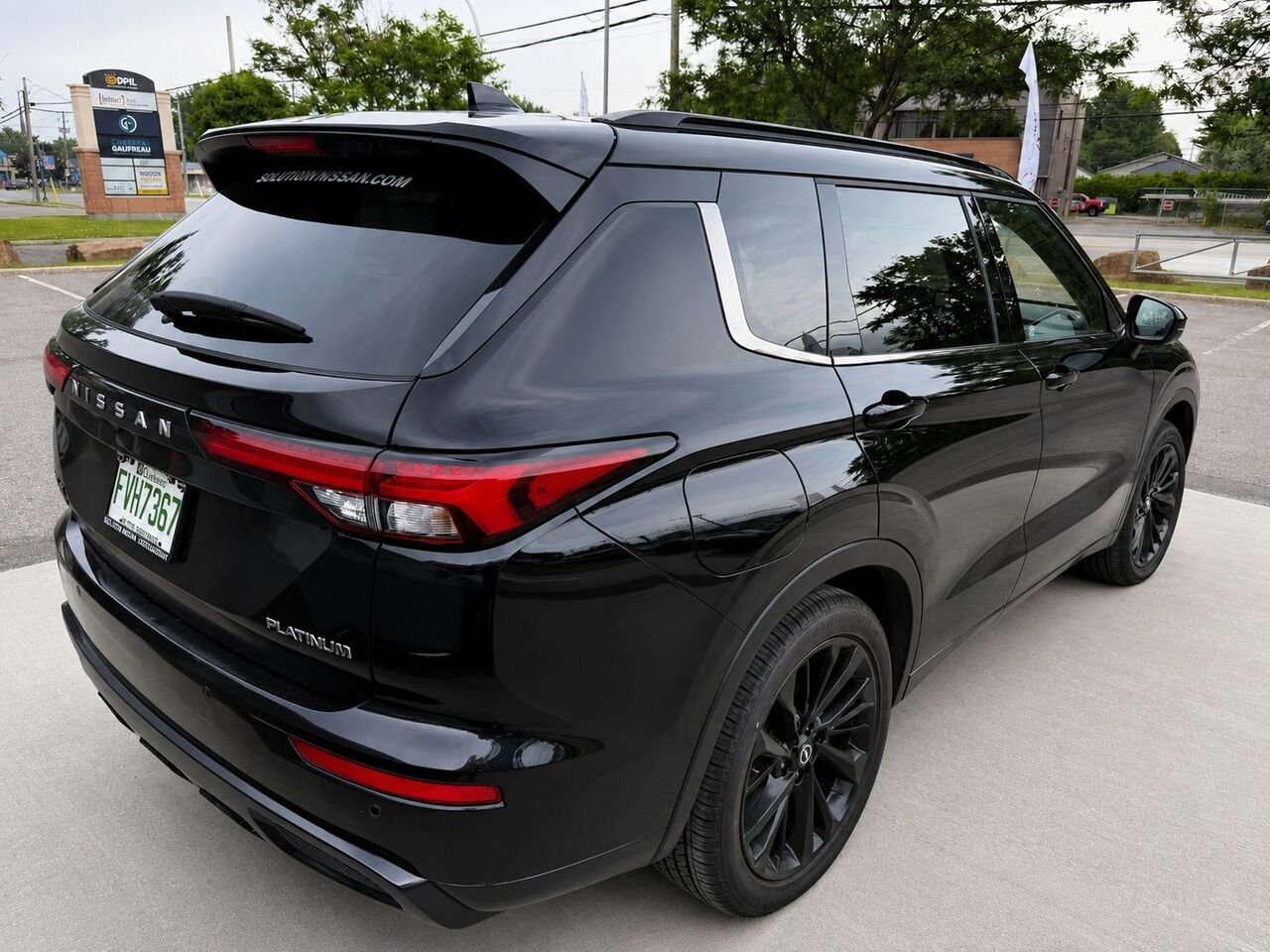 NISSAN Rogue hybride rechargeable ROGUE PHEV PLATINE 2026 Noir cosmique Châteauguay - photo #4