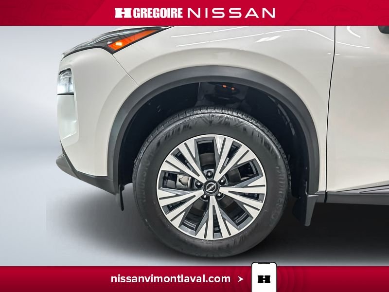 Nissan Rogue 2023 Blanc Laval - photo #29