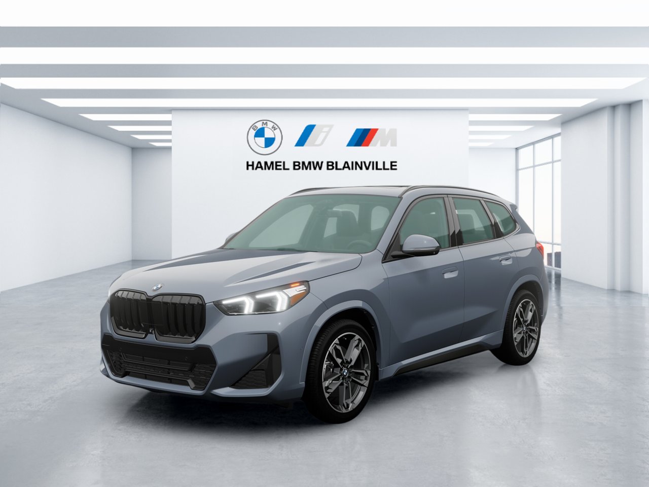 2026 BMW X1 Frozen Pure Grey Metallic Blainville - photo #0