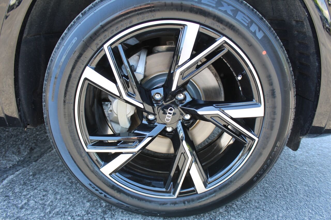 2022 Audi Q5 VIN: WA1EABFY3N2063336 Black Sainte-Rose - photo #26