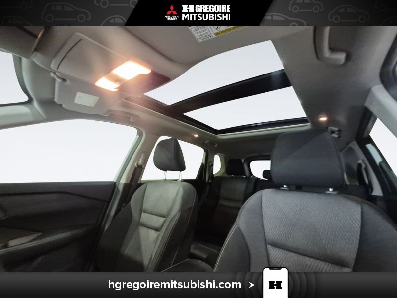 2024 Nissan Rogue White Laval - photo #15