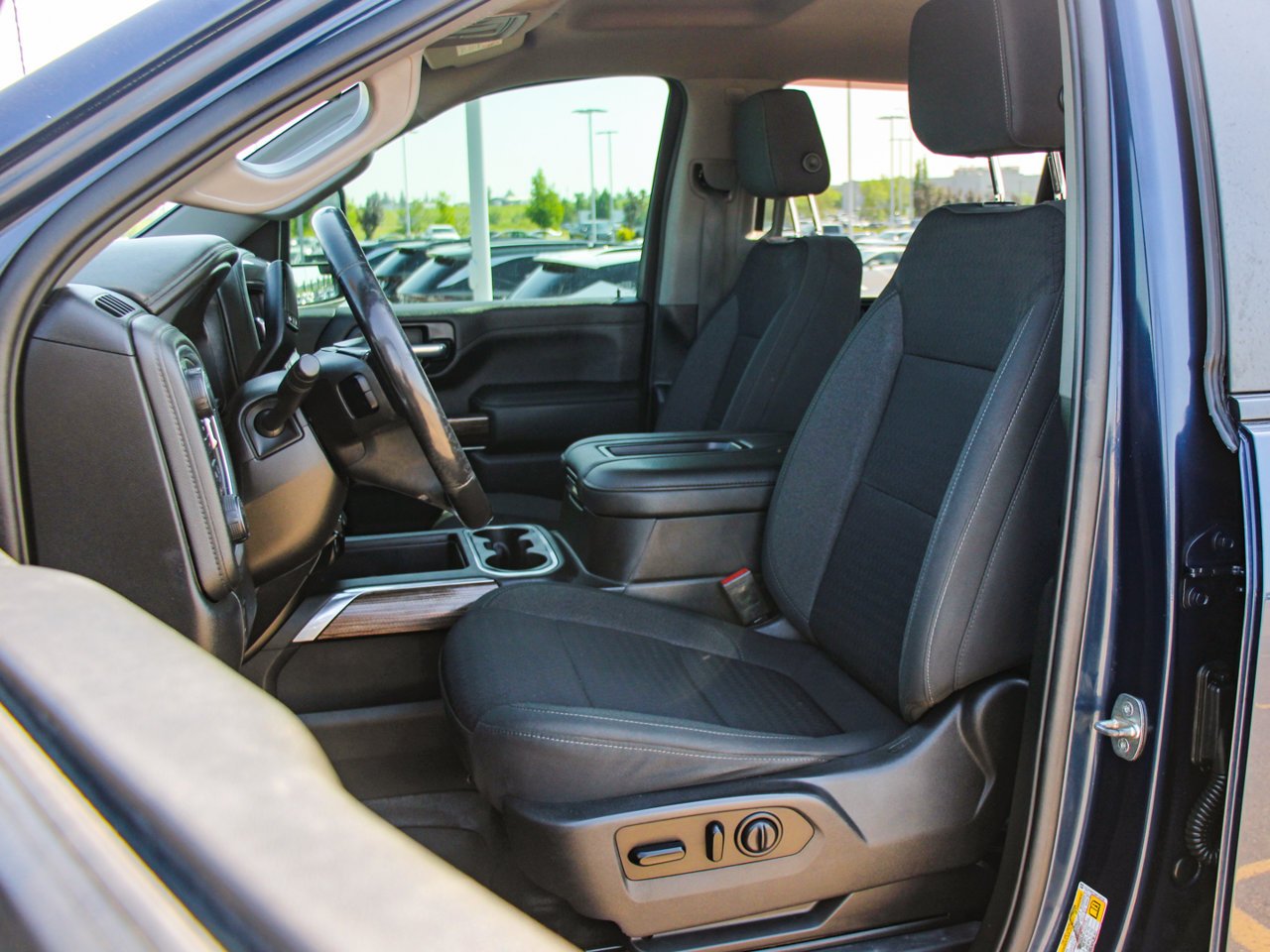 2022 Chevrolet Silverado 2500HD 4WD Crew Cab 159 LT Blue Sherwood Park - photo #26