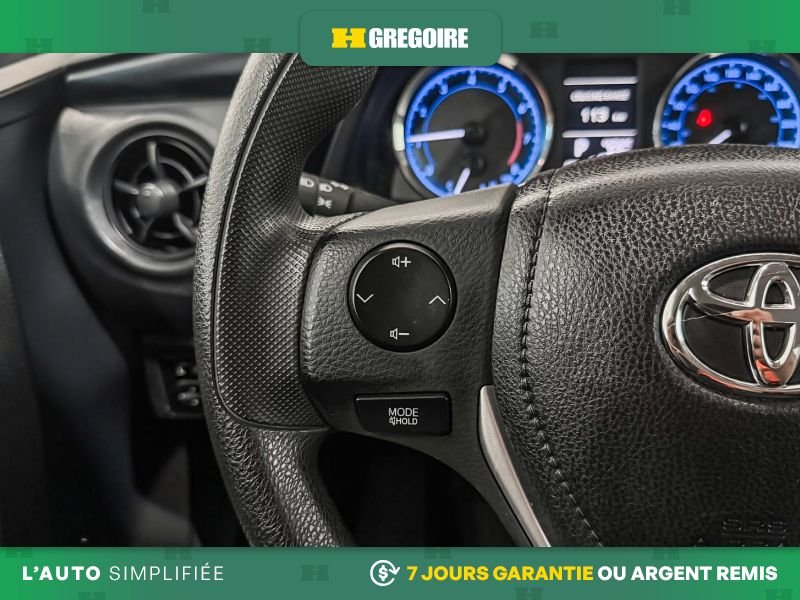 Toyota Corolla 822839 | LE * Bluetooth * Caméra * Bancs Chauffants * 2019 Gris Laval - photo #18