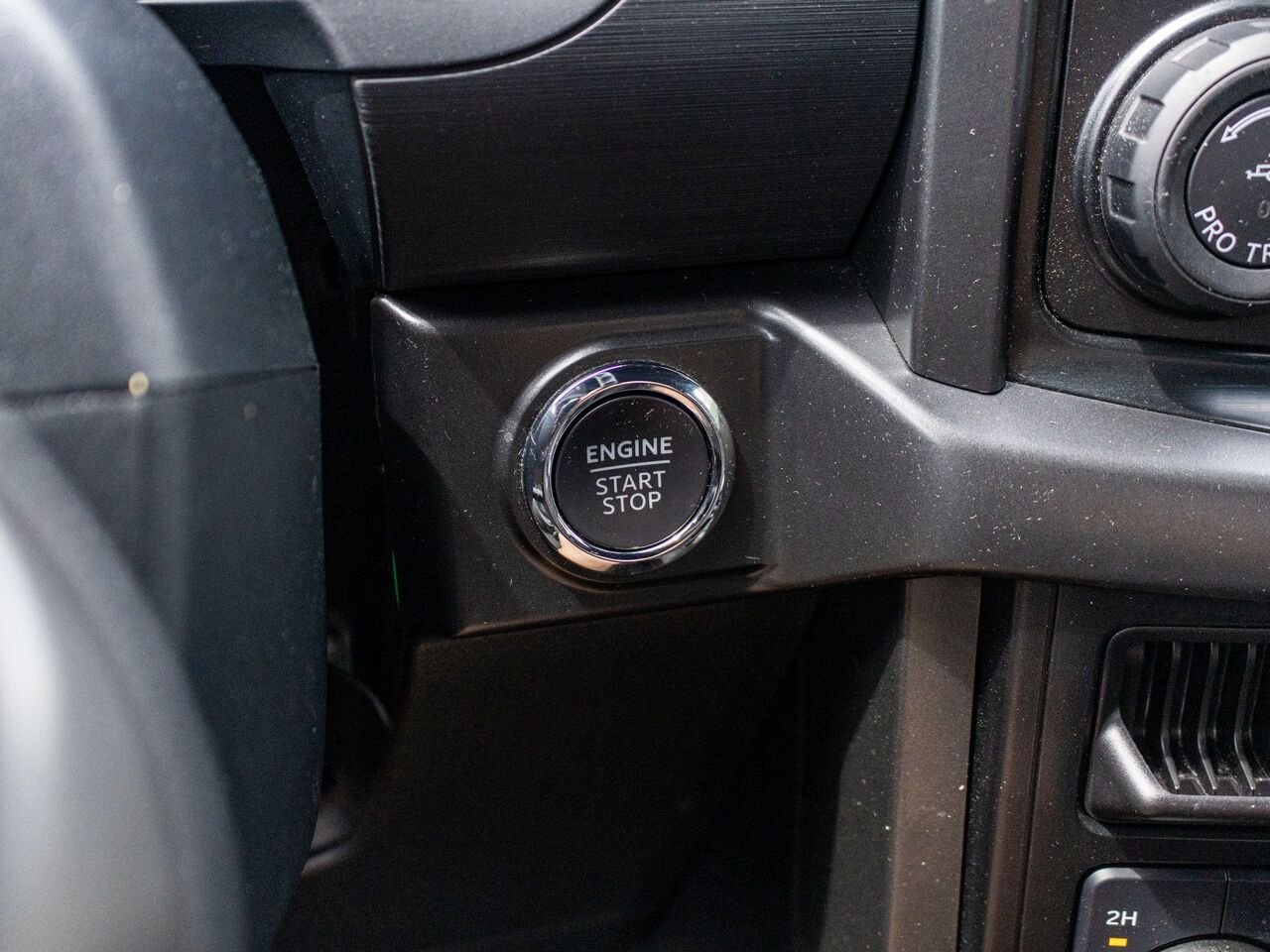 2024 Ford F-150 XLT cabine SuperCrew 4RM caisse de 5,5 pi Grey Châteauguay - photo #20