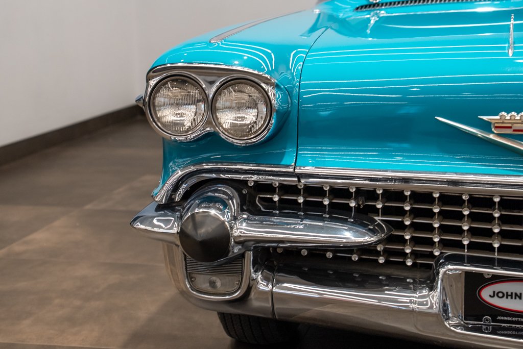Cadillac Series 62 1958 Bleu Montréal - photo #38