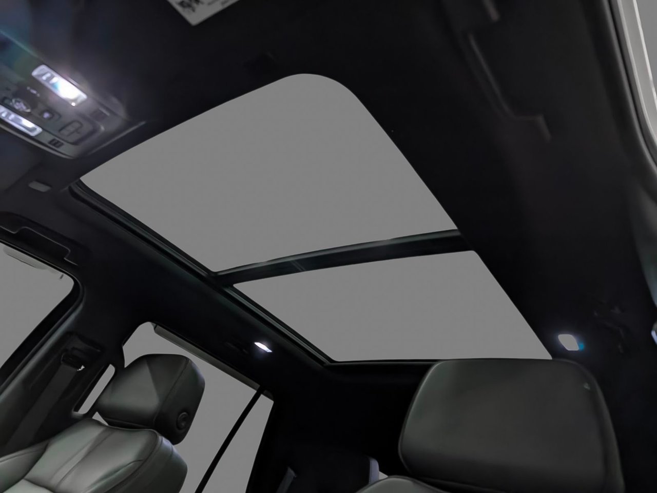 2023 Chevrolet Tahoe RST Saint-Eustache - photo #9
